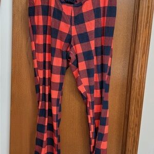 Men’s Old Navy Fleece Red and Black Plaid Pajama Pants